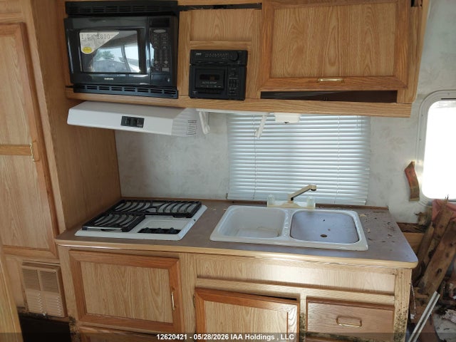 2001 Okanagan Ultralite მანქანა იყიდება აუქციონზე, vin: 2T9T3T21311018066, აუქციონის ნომერი: 12620421
