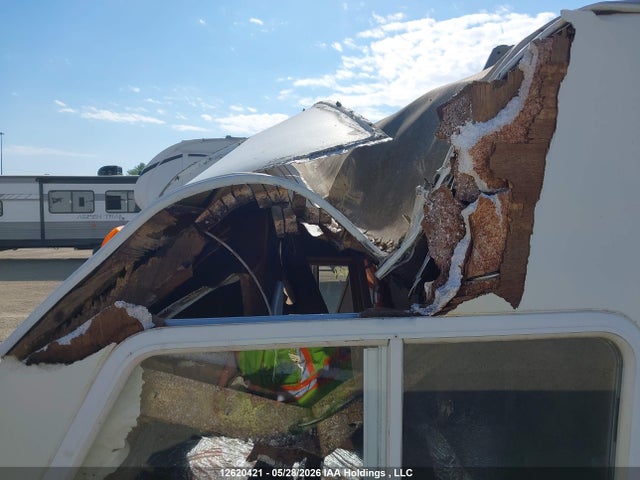 2001 Okanagan Ultralite მანქანა იყიდება აუქციონზე, vin: 2T9T3T21311018066, აუქციონის ნომერი: 12620421