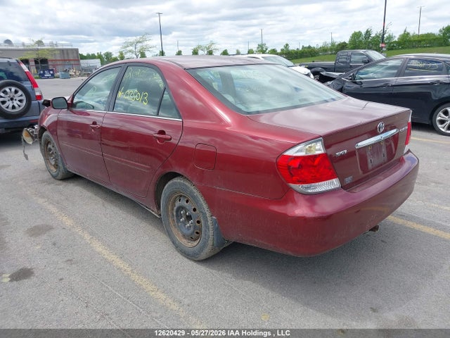 12620429 :رقم المزاد ، 4T1BE32K95U035013 vin ، 2005 Toyota Camry Le/xle/se مزاد بيع