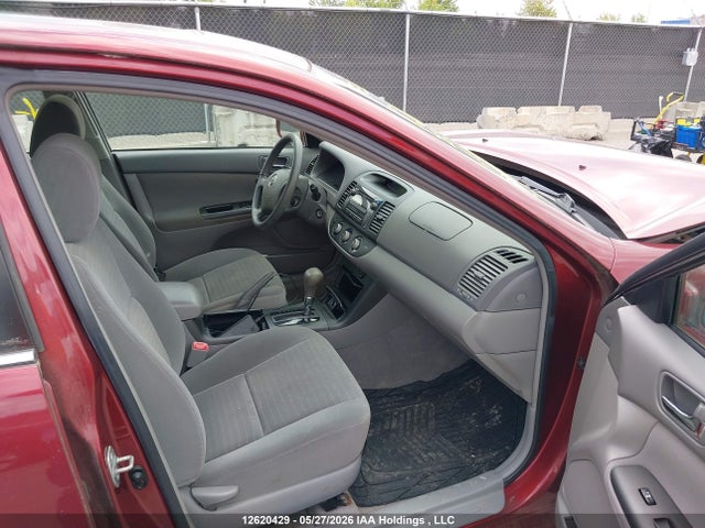 12620429 :رقم المزاد ، 4T1BE32K95U035013 vin ، 2005 Toyota Camry Le/xle/se مزاد بيع