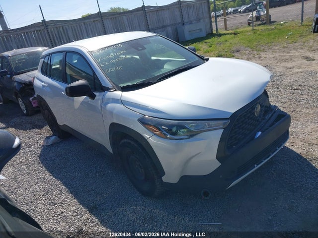 2022 Toyota Corolla Cross L მანქანა იყიდება აუქციონზე, vin: 7MUAAABG2NV002084, აუქციონის ნომერი: 12620434