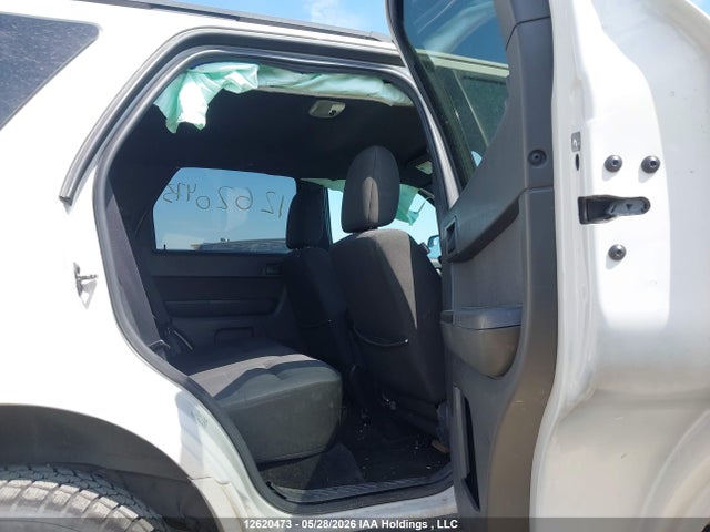 Продажа на аукционе авто 2011 Ford Escape Xlt Automatic, vin: 1FMCU0DG5BKC00223, номер лота: 12620473