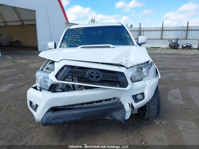 12620476 :رقم المزاد ، 5TFMU4FN9FX029920 vin ، 2015 Toyota Tacoma مزاد بيع
