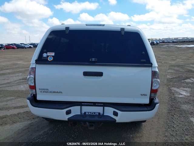 12620476 :رقم المزاد ، 5TFMU4FN9FX029920 vin ، 2015 Toyota Tacoma مزاد بيع