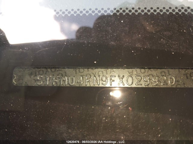 12620476 :رقم المزاد ، 5TFMU4FN9FX029920 vin ، 2015 Toyota Tacoma مزاد بيع
