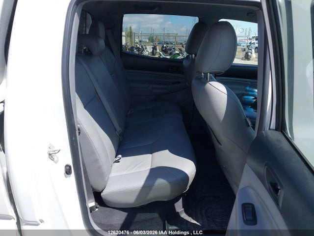 12620476 :رقم المزاد ، 5TFMU4FN9FX029920 vin ، 2015 Toyota Tacoma مزاد بيع