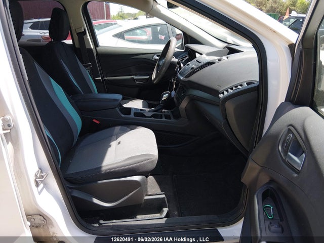 1FMCU0GD6JUD39927 Ford Escape