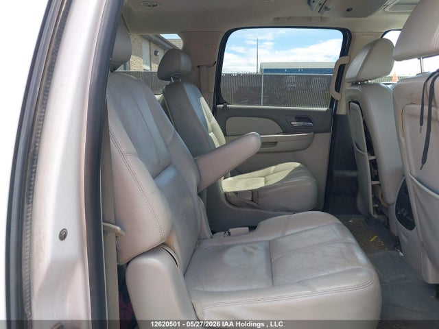 12620501 :رقم المزاد ، 1GKUKLE36AR125330 vin ، 2010 Gmc Yukon Xl 1500 Slt مزاد بيع