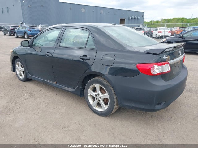12620504 :رقم المزاد ، 2T1BU4EE1BC580246 vin ، 2011 Toyota Corolla S/le مزاد بيع