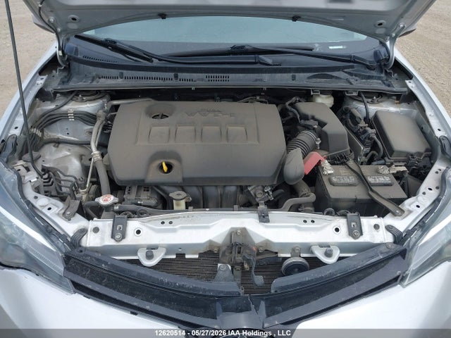 2T1BURHE9JC045382 Toyota COROLLA LE