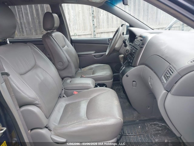 2007 Toyota Sienna Ce/le მანქანა იყიდება აუქციონზე, vin: 5TDZK23C97S047487, აუქციონის ნომერი: 12562096
