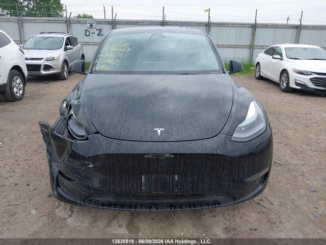 Tesla Model Y Long Range 2023 LRWYGDEE3PC066770 Image 12