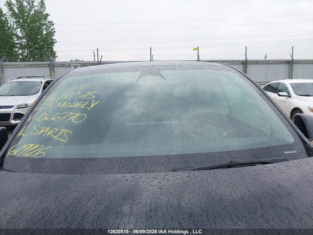 Tesla Model Y Long Range 2023 LRWYGDEE3PC066770 Image 17