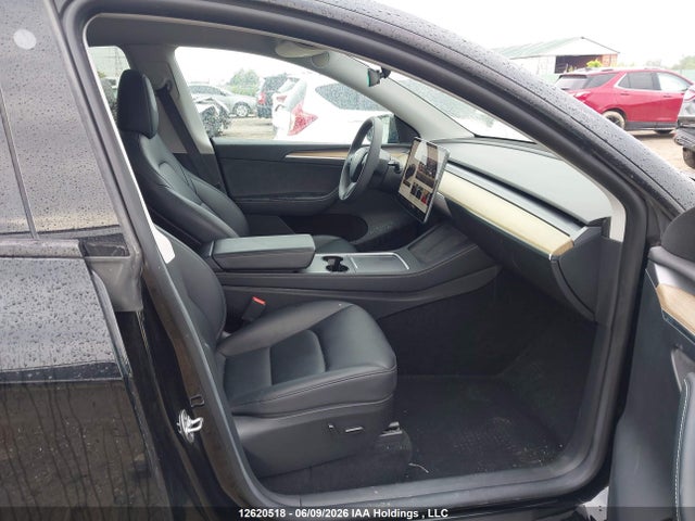 Tesla Model Y Long Range 2023 LRWYGDEE3PC066770 Image 5