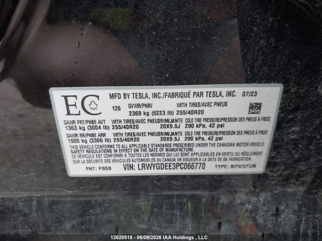 Tesla Model Y Long Range 2023 LRWYGDEE3PC066770 Image 9