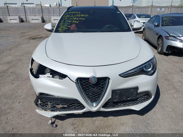 12620540 :رقم المزاد ، ZASFAKNN2J7C06346 vin ، 2018 Alfa Romeo Stelvio Ti Sport مزاد بيع
