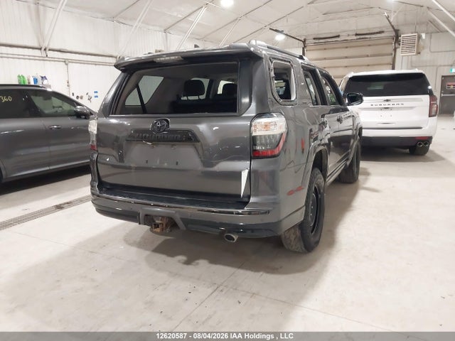 Продажа на аукционе авто 2021 Toyota 4runner Night Shade/limited, vin: JTEJU5JR4M5842850, номер лота: 12620587