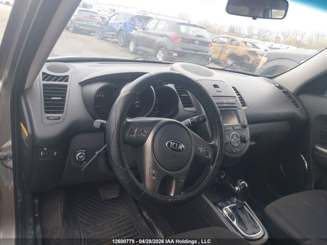 2013 Kia Soul +/!/sport მანქანა იყიდება აუქციონზე, vin: KNDJT2A63D7603984, აუქციონის ნომერი: 12600779