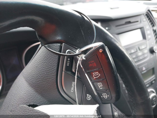 5XYZUDLA7EG147070 Hyundai Santa Fe Sport 2.0t Premium