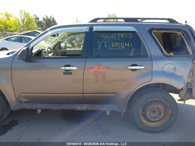 Продаж на аукціоні авто 2010 Ford Escape Xlt Automatic, vin: 1FMCU0DG4AKA27728, номер лоту: 12616041