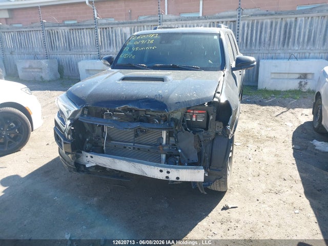 Toyota 4runner 2022 JTESU5JR9N6019136 Image 6