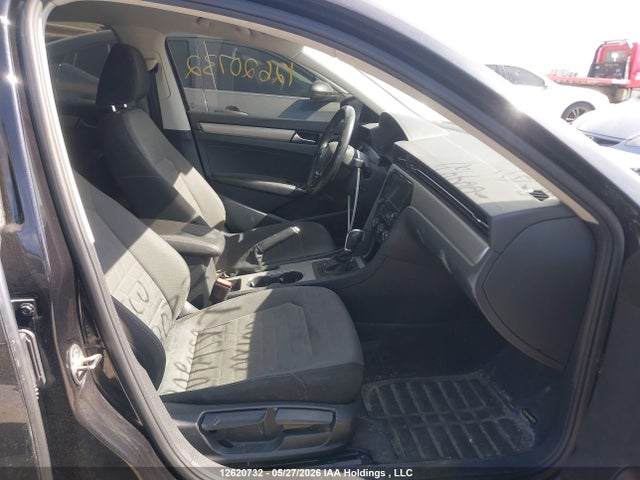 Продажа на аукционе авто 2020 Volkswagen Passat Comfortline, vin: 1VWAA7A33LC004921, номер лота: 12620732