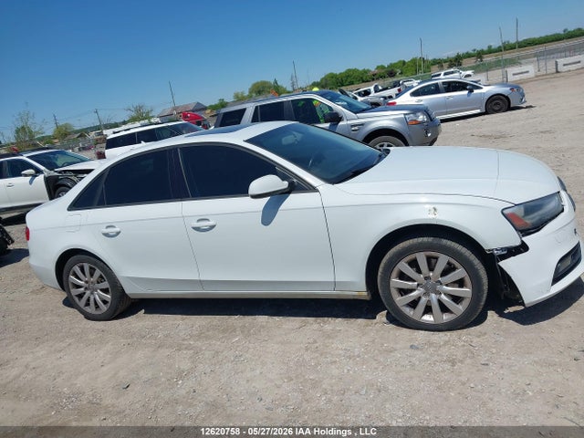 2013 Audi A4 2.0t მანქანა იყიდება აუქციონზე, vin: WAUBFCFL0DN004646, აუქციონის ნომერი: 12620758