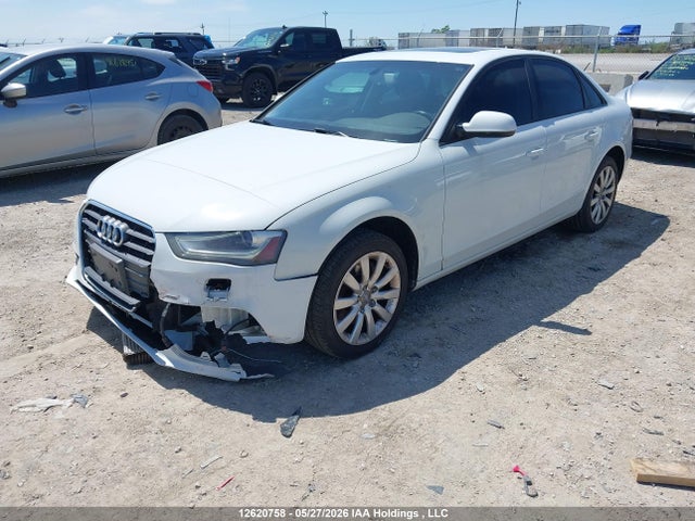 2013 Audi A4 2.0t მანქანა იყიდება აუქციონზე, vin: WAUBFCFL0DN004646, აუქციონის ნომერი: 12620758