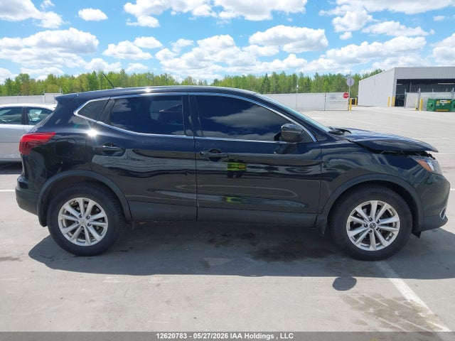 JN1BJ1CP2KW211689 Nissan Qashqai S/sv