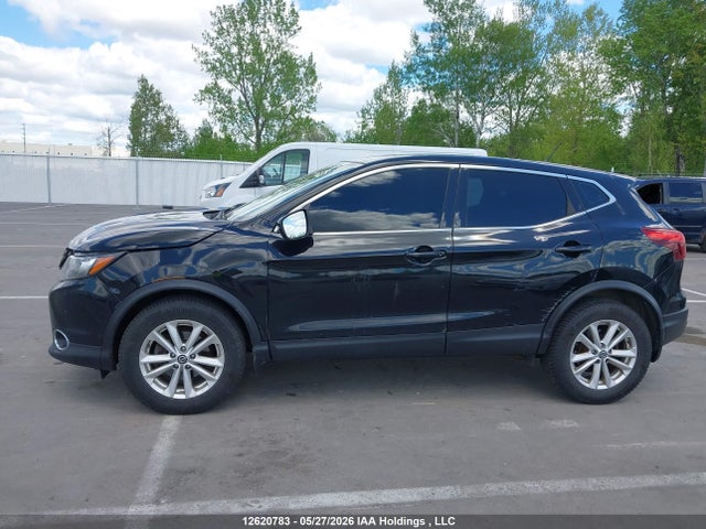 JN1BJ1CP2KW211689 Nissan Qashqai S/sv