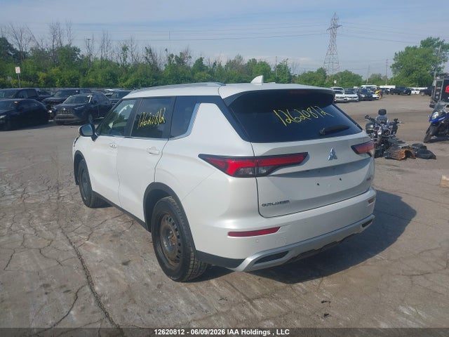 Продаж на аукціоні авто 2024 Mitsubishi Outlander Se/black Edition/ralliart, vin: JA4J4VA87RZ635617, номер лоту: 12620812