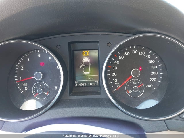 2012 Volkswagen Golf 2.5l Comfortline/2.5l Highline/2.5l Sportline/2.5l Trendline მანქანა იყიდება აუქციონზე, vin: WVWDA7AJ9CW206014, აუქციონის ნომერი: 12620814