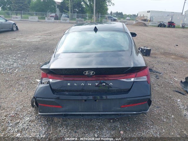 KMHLM4DG5SU902540 Hyundai Elantra Preferred