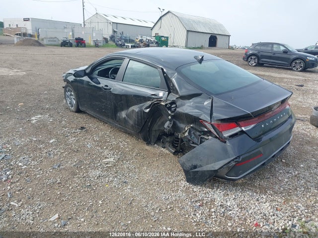 KMHLM4DG5SU902540 Hyundai Elantra Preferred