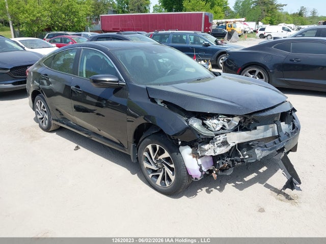 12620823 :رقم المزاد ، 2HGFC2F67JH029647 vin ، 2018 Honda Civic Se مزاد بيع