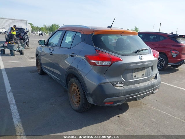 Nissan Kicks 2019 3N1CP5CU0KL558217 Image 3