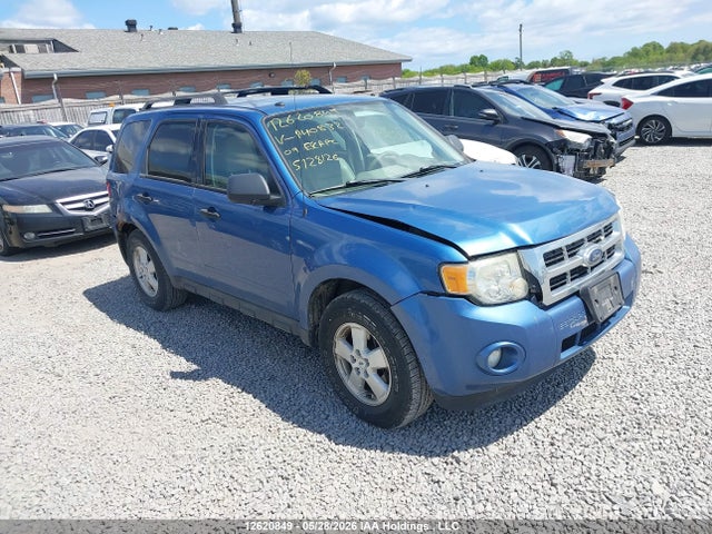 2009 Ford Escape მანქანა იყიდება აუქციონზე, vin: 1FMCU03G29KA40832, აუქციონის ნომერი: 12620849