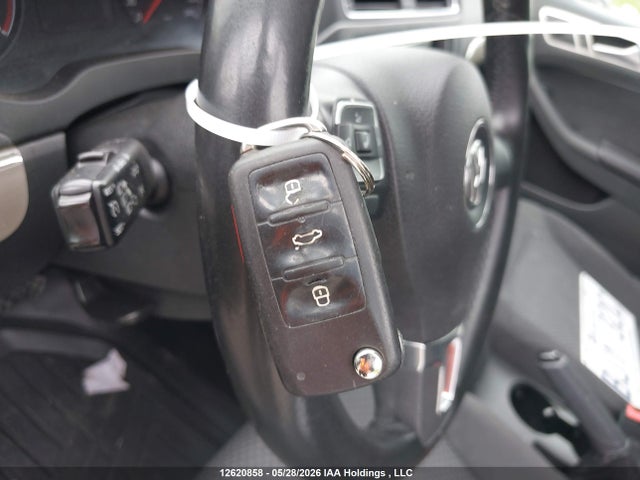 12620858 :رقم المزاد ، 3VW2K7AJ7DM373085 vin ، 2013 Volkswagen Jetta مزاد بيع