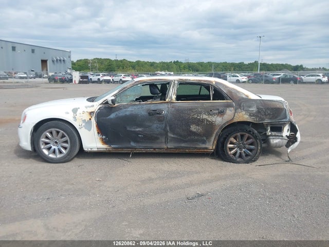 2013 Chrysler 300c მანქანა იყიდება აუქციონზე, vin: 2C3CCAAG1DH669017, აუქციონის ნომერი: 12620862