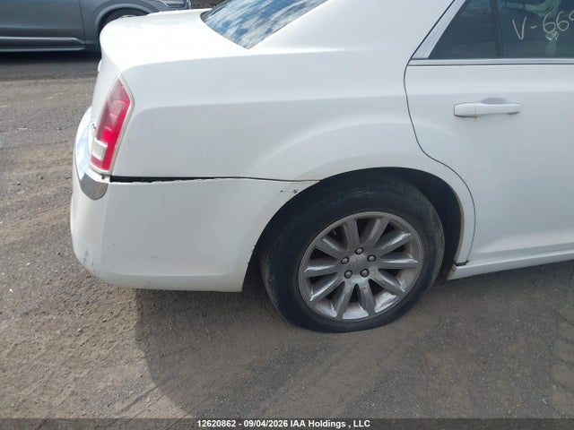 2013 Chrysler 300c მანქანა იყიდება აუქციონზე, vin: 2C3CCAAG1DH669017, აუქციონის ნომერი: 12620862