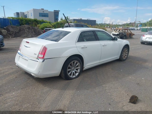 2013 Chrysler 300c მანქანა იყიდება აუქციონზე, vin: 2C3CCAAG1DH669017, აუქციონის ნომერი: 12620862