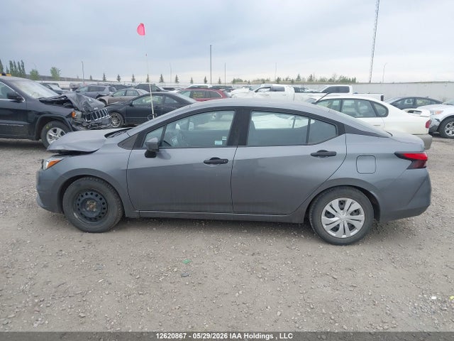 12620867 :رقم المزاد ، 3N1CN8DV7ML872383 vin ، 2021 Nissan Versa S مزاد بيع
