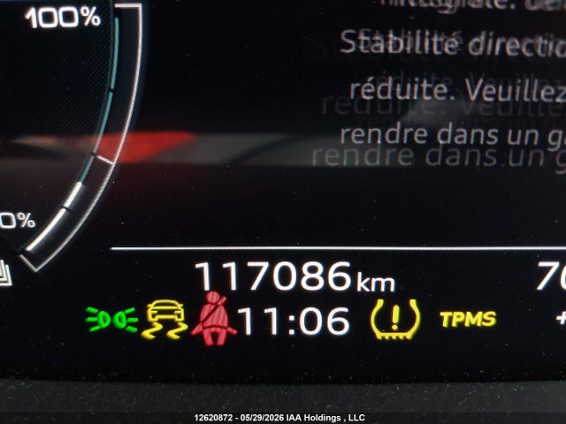 12620872 :رقم المزاد ، WA1AABGE3NB043879 vin ، 2022 Audi E-tron Premium مزاد بيع