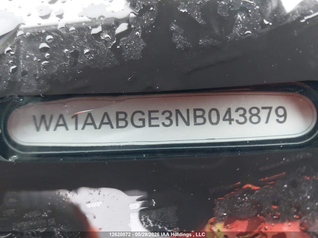 12620872 :رقم المزاد ، WA1AABGE3NB043879 vin ، 2022 Audi E-tron Premium مزاد بيع