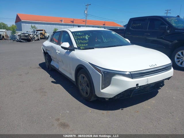 2025 Kia K4 Lx მანქანა იყიდება აუქციონზე, vin: 3KPFT4DEXSE194349, აუქციონის ნომერი: 12620879