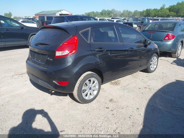 12620880 :رقم المزاد ، 3FADP4EJ9BM169509 vin ، 2011 Ford Fiesta Se مزاد بيع
