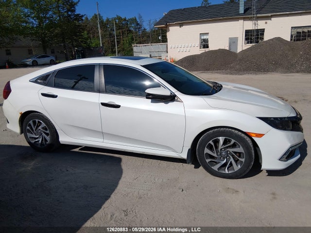 Honda Civic Ex 4dr 2017 2HGFC2F87HH018045 Image 14