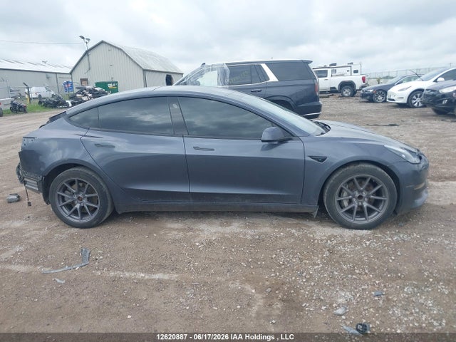Tesla MODEL 3 2023 LRW3E1FA7PC933727 Image 13