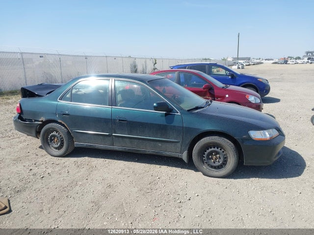 Продаж на аукціоні авто 2000 Honda Accord Ex, vin: 1HGCG1658YA801106, номер лоту: 12620913