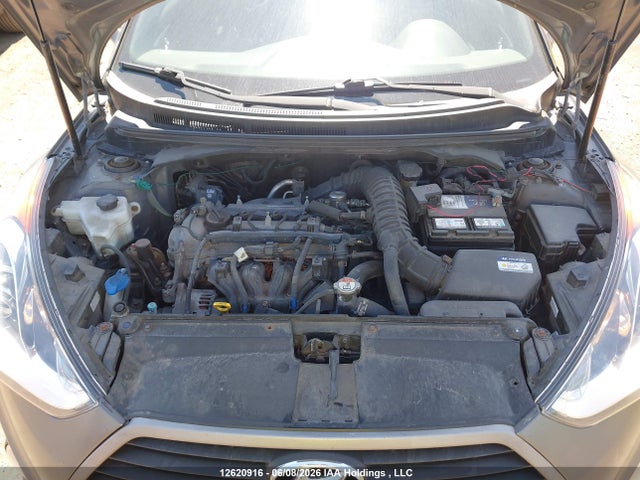 KMHTC6AE5GU278182 Hyundai Veloster Turbo